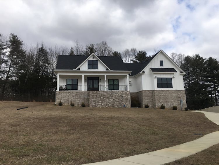 427 Meadow Winds Cir NE Huntsville, AL 35811, Madison County