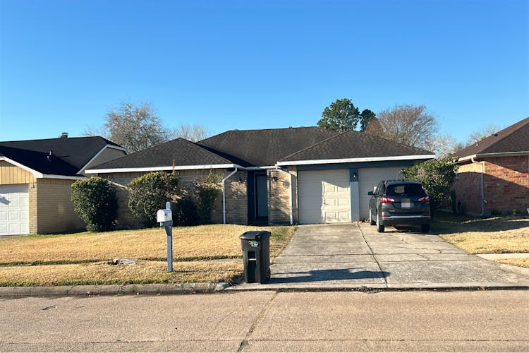 2154 Pilgrims Point Dr Friendswood, TX 77546, Harris County