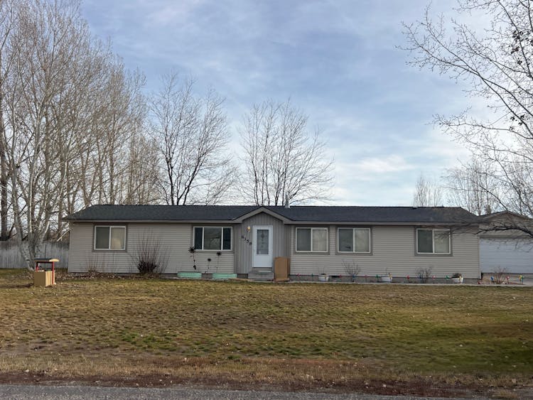 6358 N 13th E Idaho Falls, ID 83401, Bonneville County