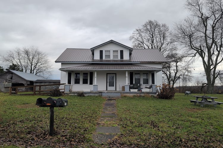 3179 Banner Springs Road Jamestown, TN 38556, Fentress County