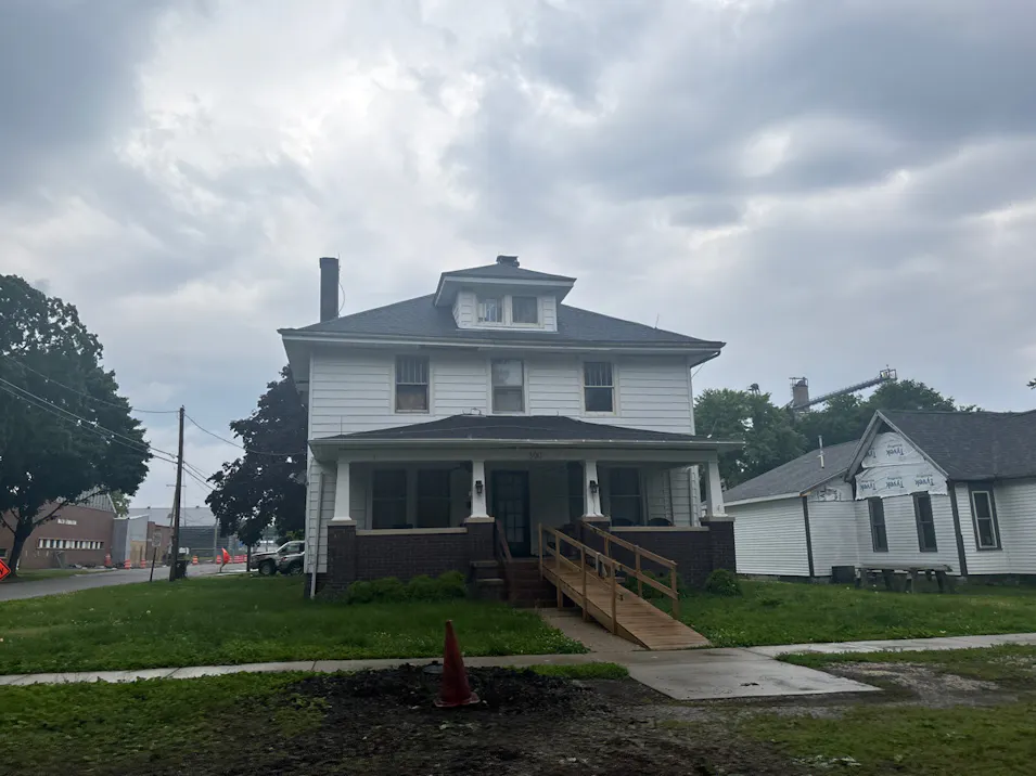 300 East William Street Bement, IL 61813, Piatt County