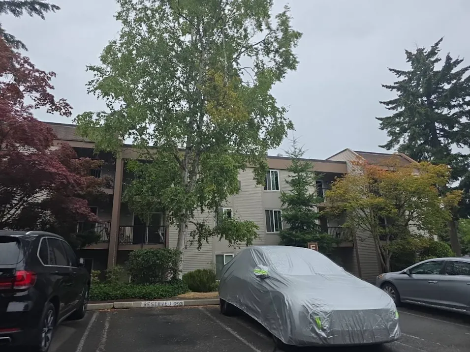 14630 NE 32nd St Unit E-20 Bellevue, WA 98007, King County