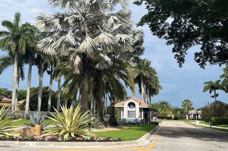 Palm Beach County, FL Online Property Auctions & Foreclosures for Sale -  Auction.com