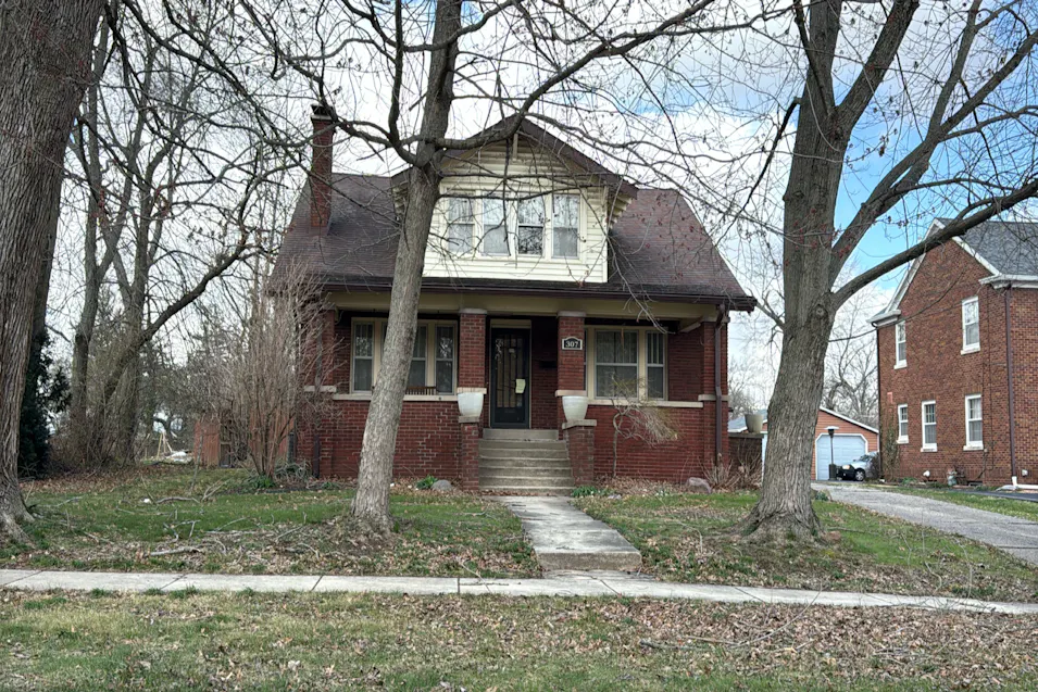 307 South Howard Street Robinson, IL 62454, Crawford County