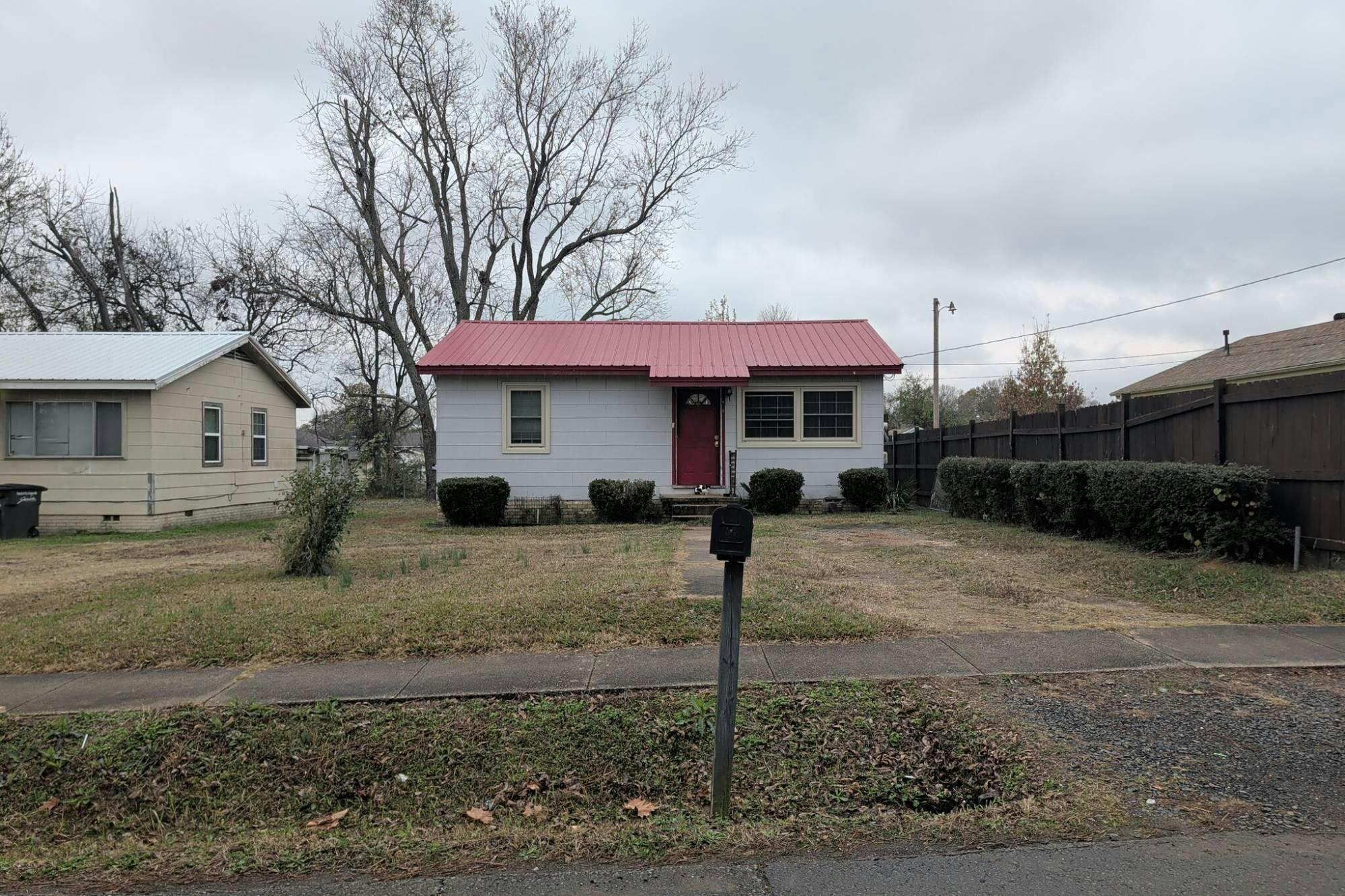 Oak St, Jacksonville, AR 72076
