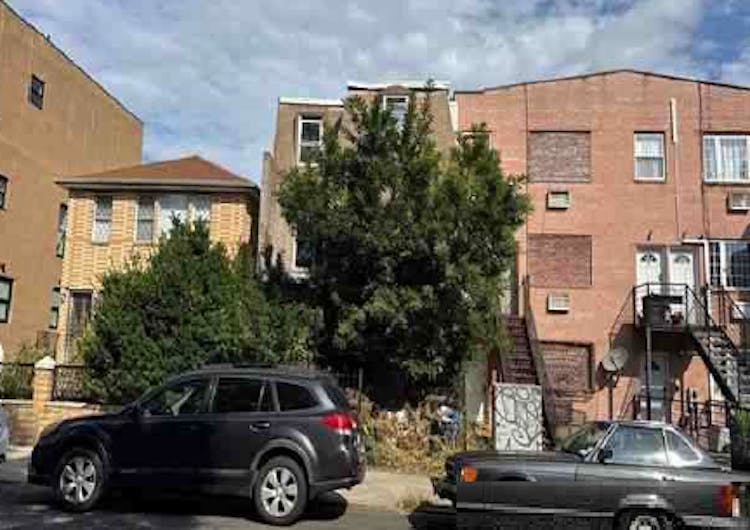 583 Lexington Avenue Brooklyn, NY 11221, Kings County