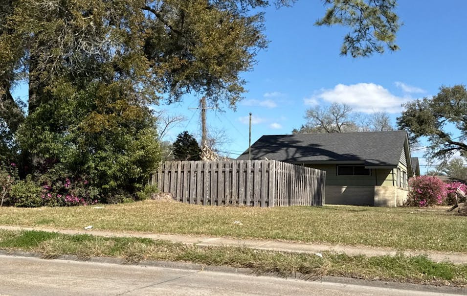 4013 Louisiana Ave Lake Charles, LA 70607, Calcasieu County