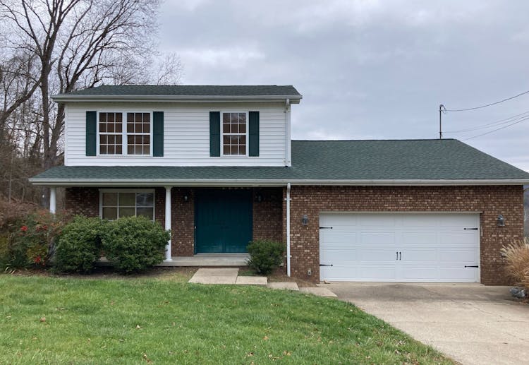 109 Kay Ave Poca, WV 25159, Putnam County