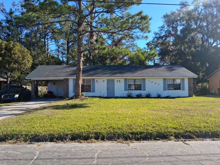 1021 Bunche Dr Valdosta, GA 31601, Lowndes County