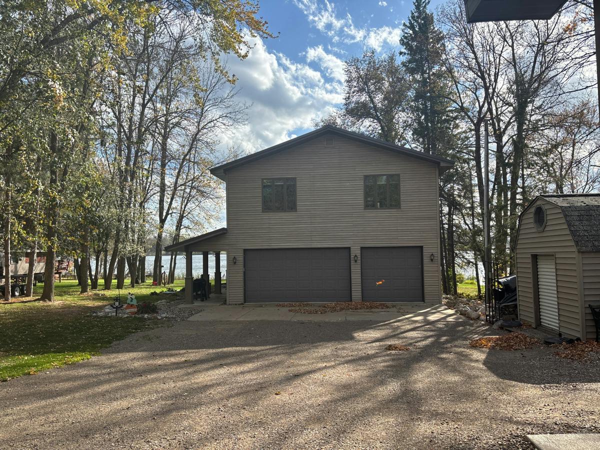 Roxford Dr, Dayton, OH 45432