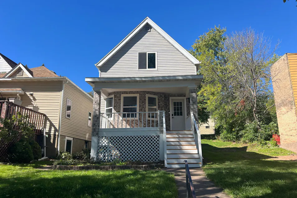 2407w 6th St Duluth, MN 55806, St. Louis County