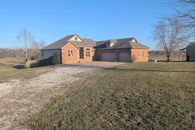290 Quiet Acres Sparta, MO 65753, Christian County