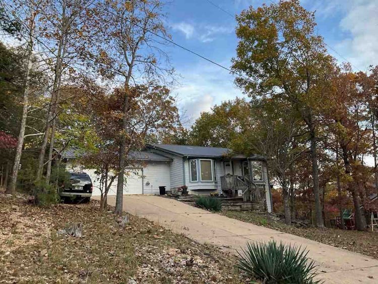 200 Wagonwheel Dr Camdenton, MO 65020, Camden County