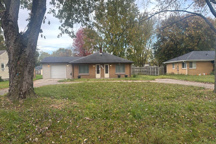 2083 Cashin St Burton, MI 48509, Genesee County