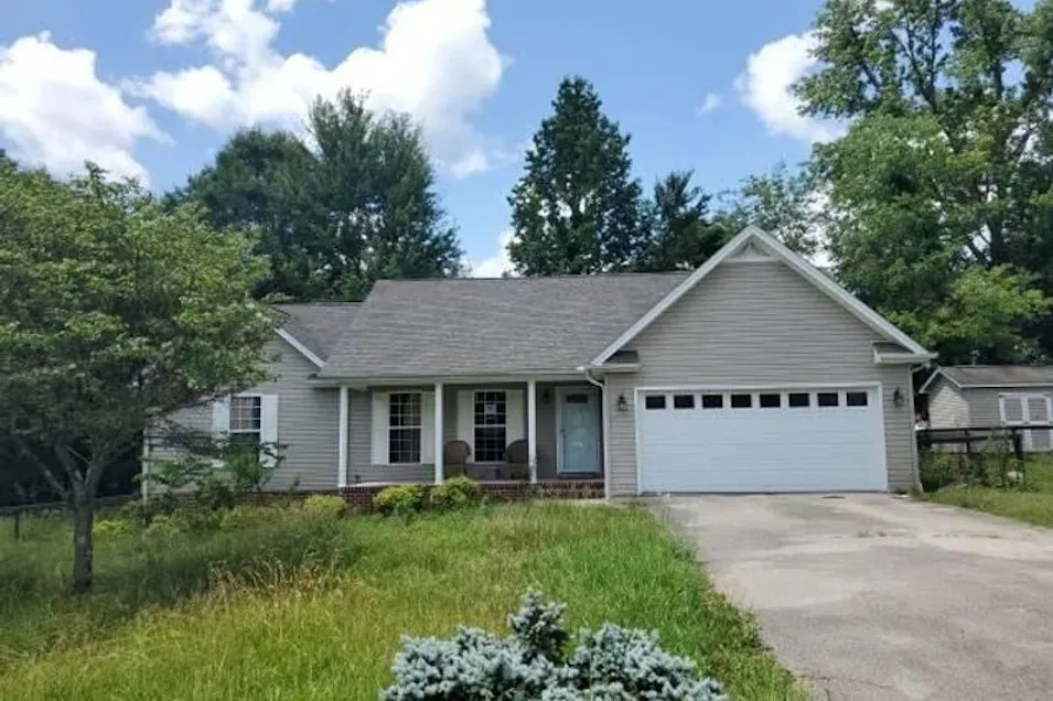 4513 Brookshire Dr. Cookeville, TN 38506, Putnam County