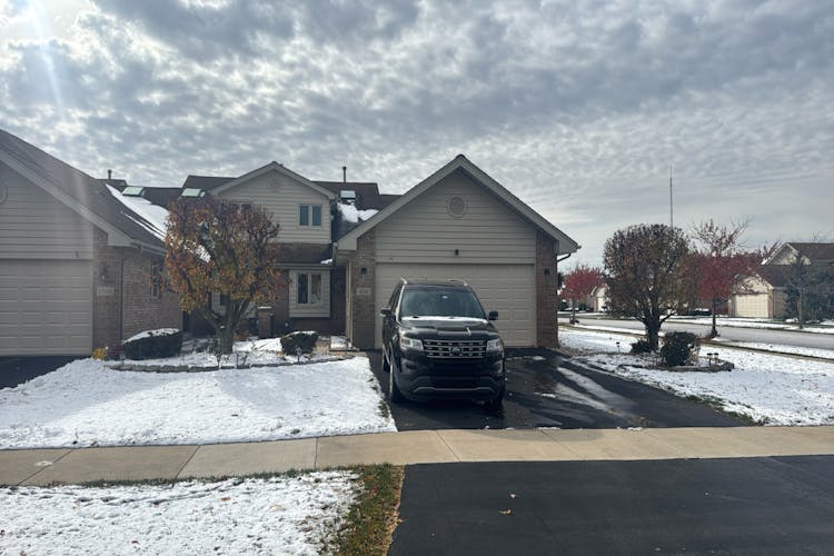 6511 Scotch Pine Dr Tinley Park, IL 60477, Cook County