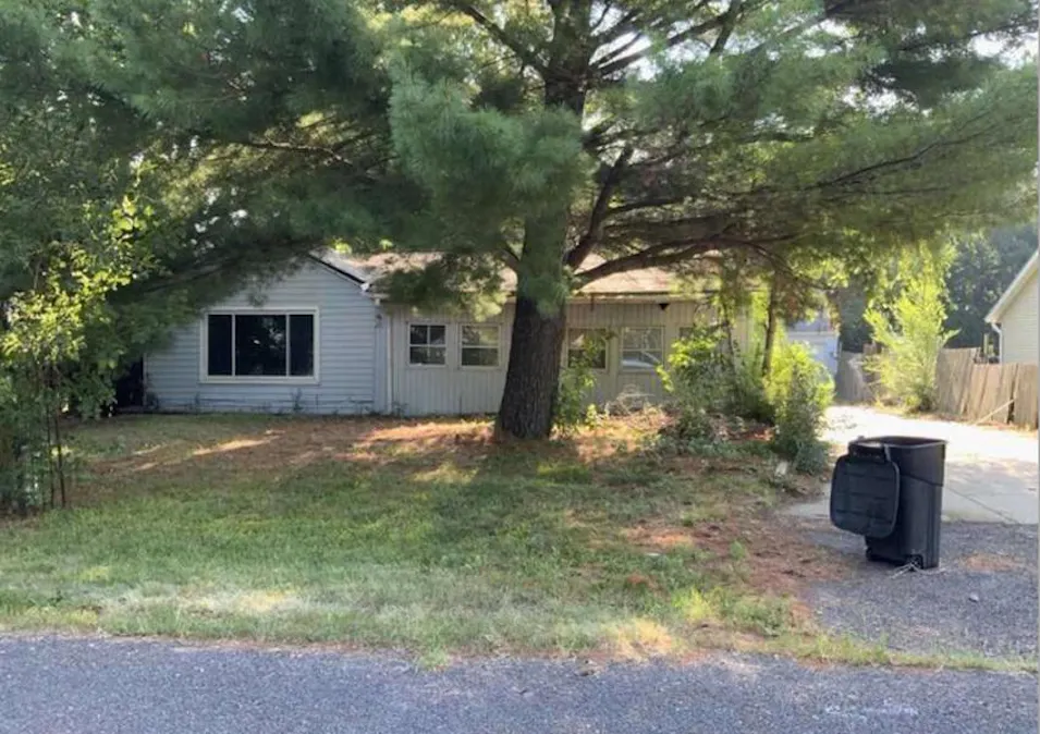 12594 Carter Rd Pekin, IL 61554, Tazewell County