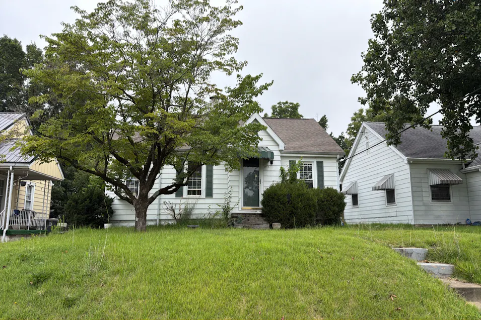 2458 N Bedford Ave Evansville, IN 47711, Vanderburgh County