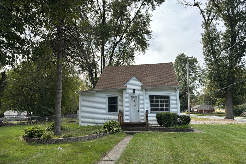 5135 Central Ave Portage, IN 46368, Porter County