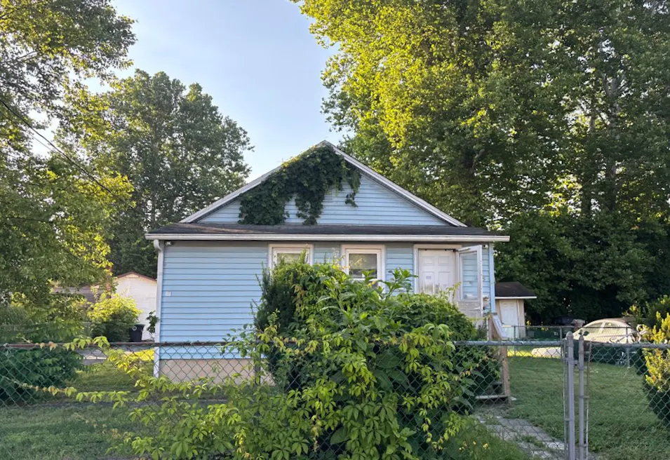 405 Columbia Ave Lindenwold, NJ 08021, Camden County