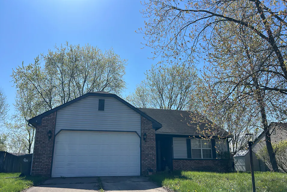 3323 Lauren Drive Indianapolis, IN 46235, Marion County