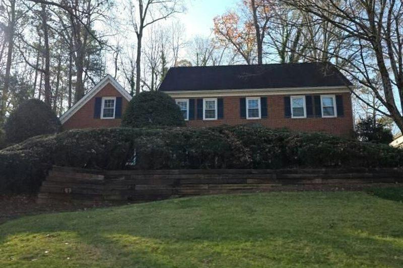 Sprucebough Dr, Marietta, GA 30062