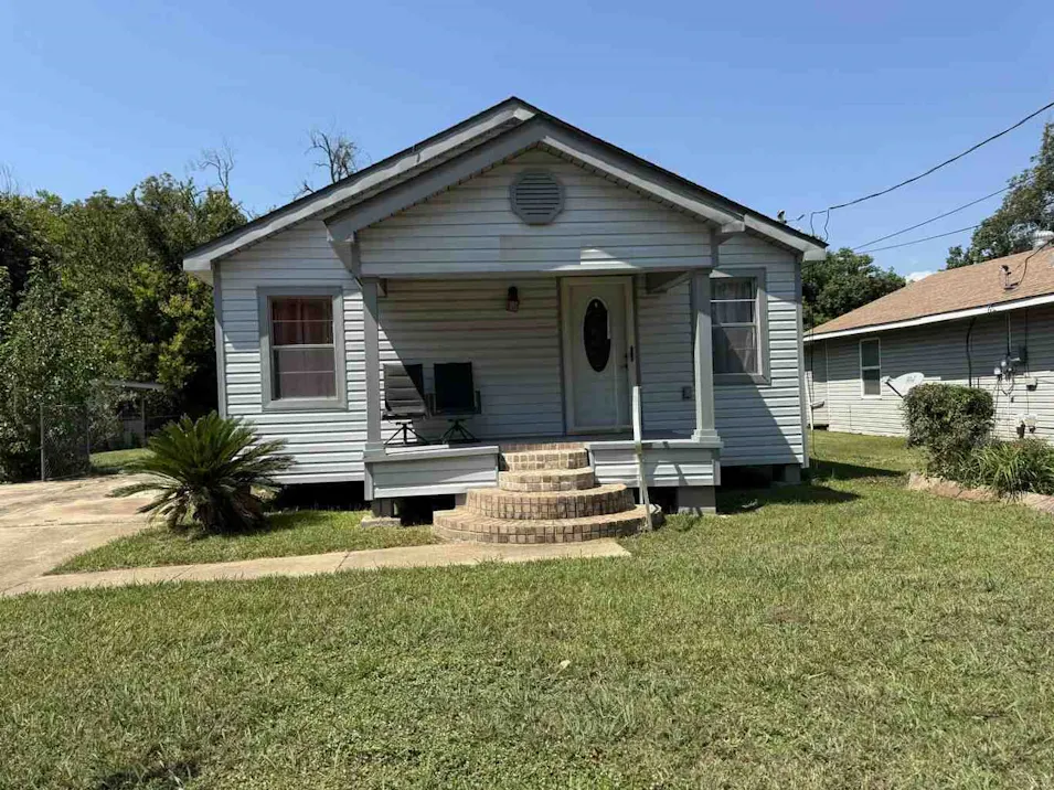 2504 Memphis Street Alexandria, LA 71302, Rapides County