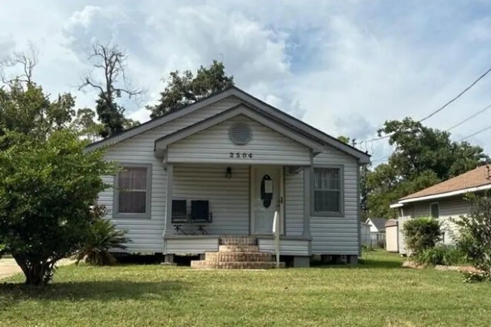 2504 Memphis Street Alexandria, LA 71302, Rapides County