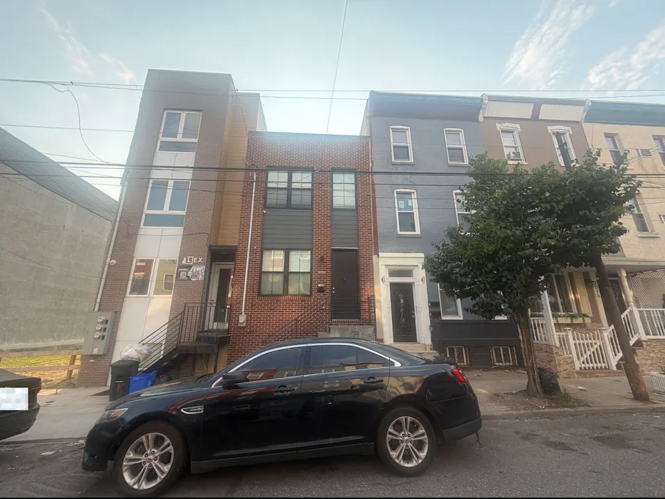 2012 N 8th St Philadelphia, PA 19122, Philadelphia County