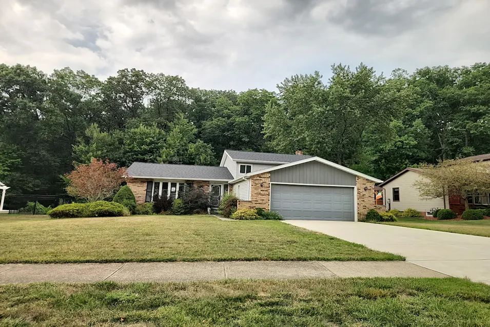 5602 Ely Vista Drive Parma, OH 44129, Cuyahoga County