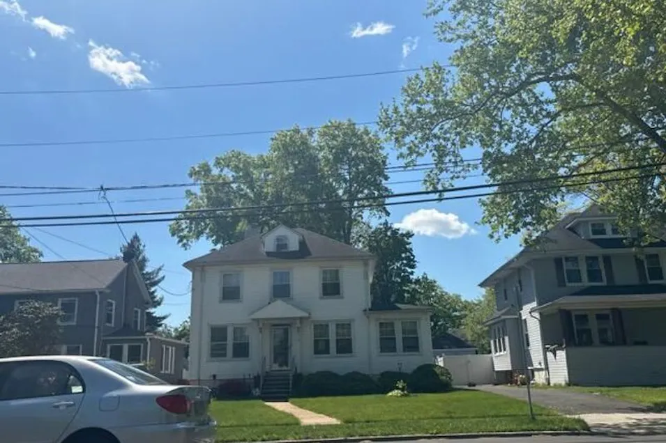 410 E 2nd Ave Roselle, NJ 07203, Union County