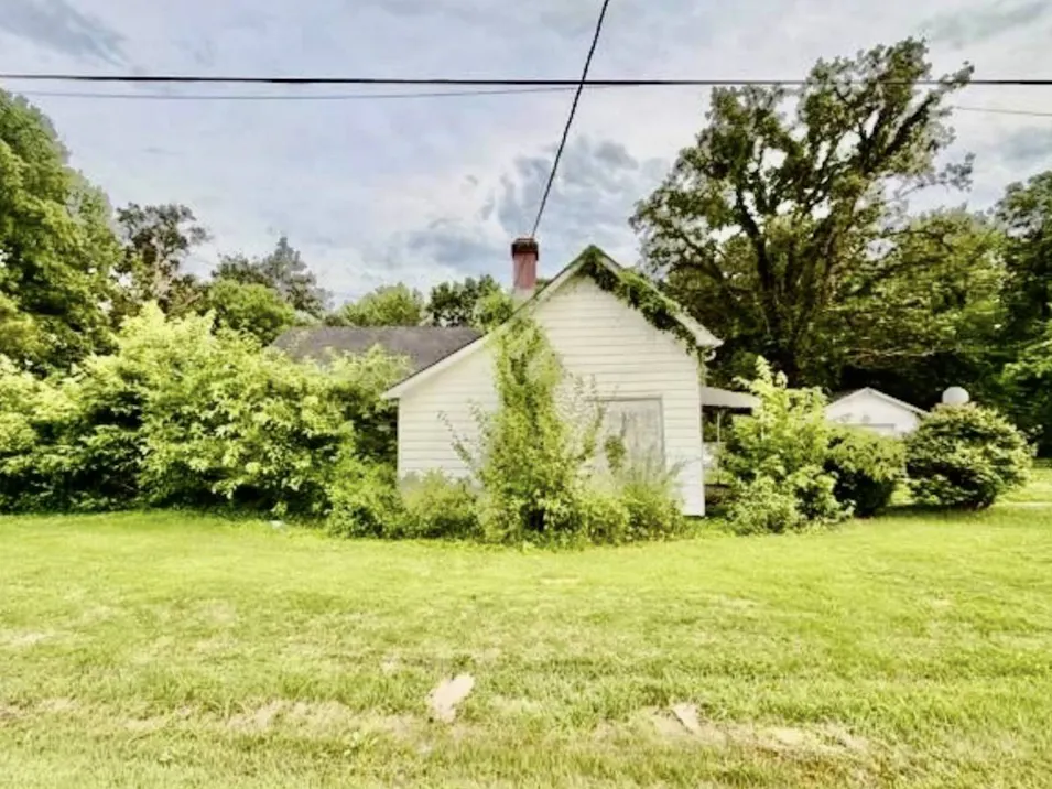 12278 Pinkstaff Ln Lawrenceville, IL 62439, Lawrence County