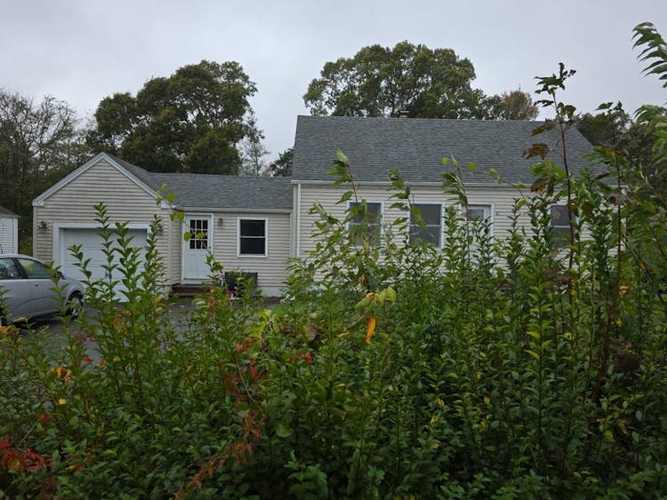 21 Truman Ave Westport, MA 02790, Bristol County