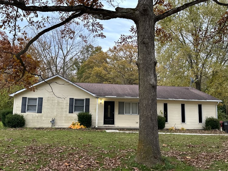 10120 Yensch Rd Maybee, MI 48159, Monroe County