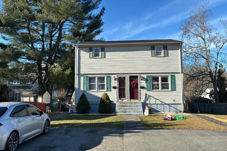 32-34 Renaudet Street Aka 32 Renaudet Street West Warwick, RI 02893, Kent County