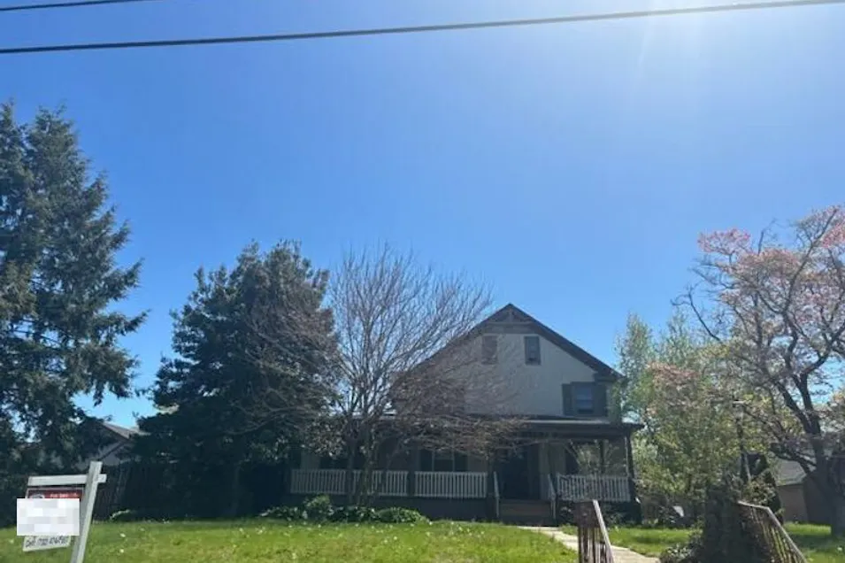 324 8th Ave Manville, NJ 08835, Somerset County