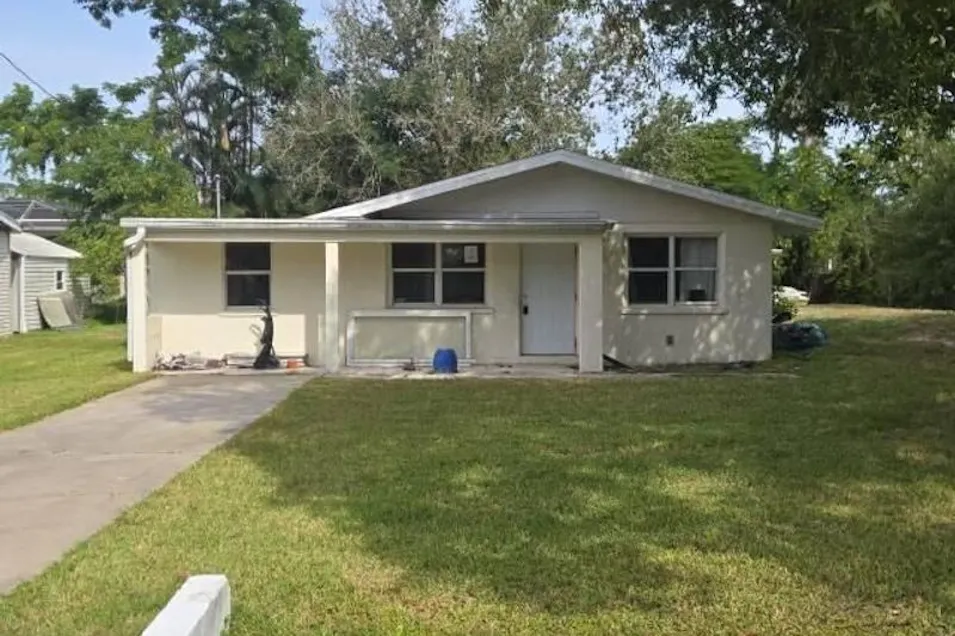 2216 Mark Ave Punta Gorda, FL 33950, Charlotte County