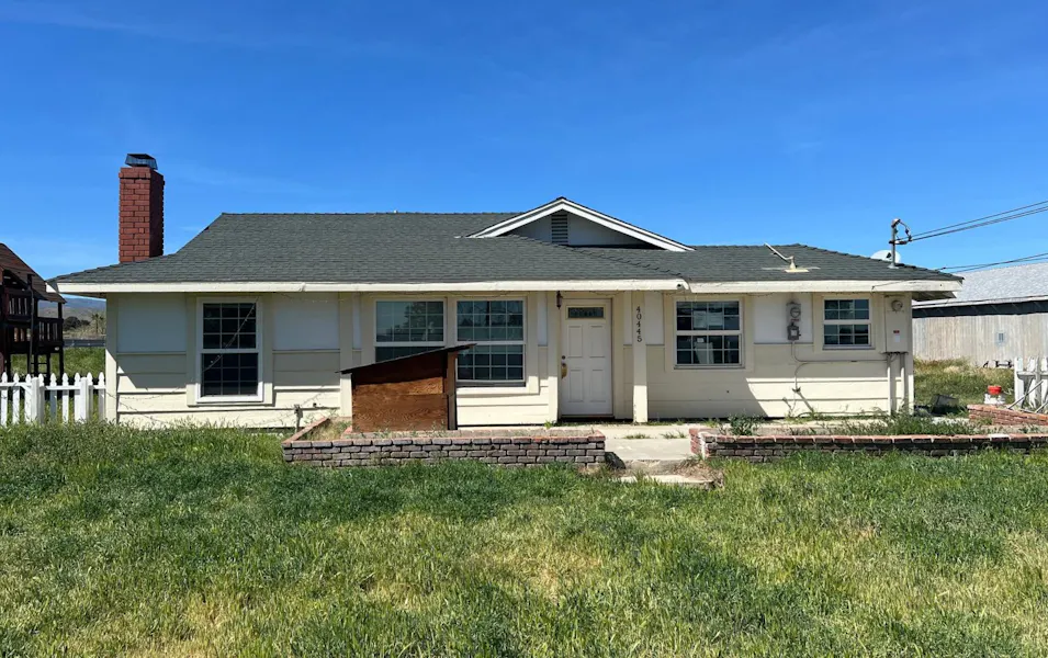 40445 16th Street West Palmdale, CA 93551, Los Angeles County