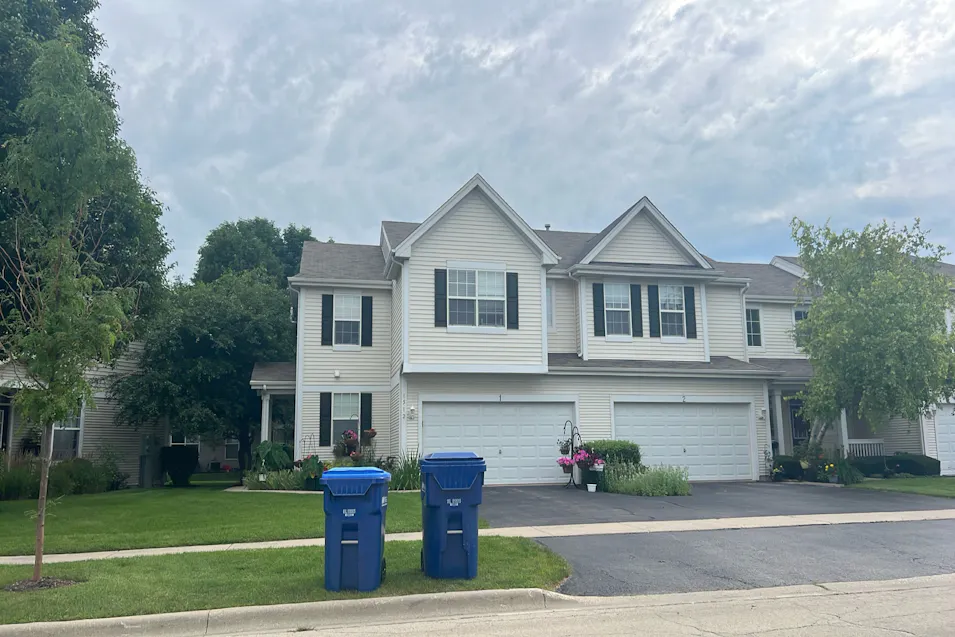 1512 Waterside Dr Dekalb, IL 60115, De Kalb County