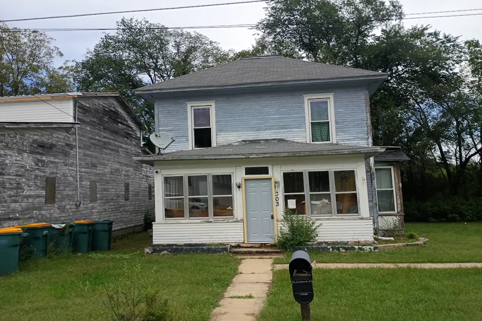 303 Main St Camp Douglas, WI 54618, Juneau County