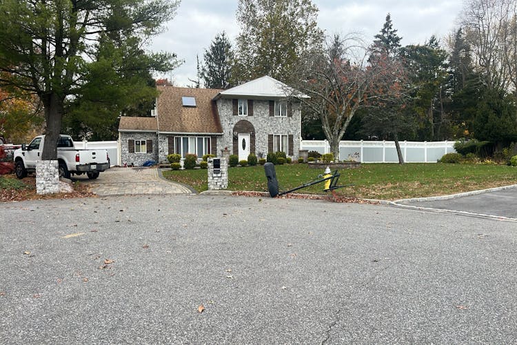 6 Peacock Court Coram, NY 11727, Suffolk County