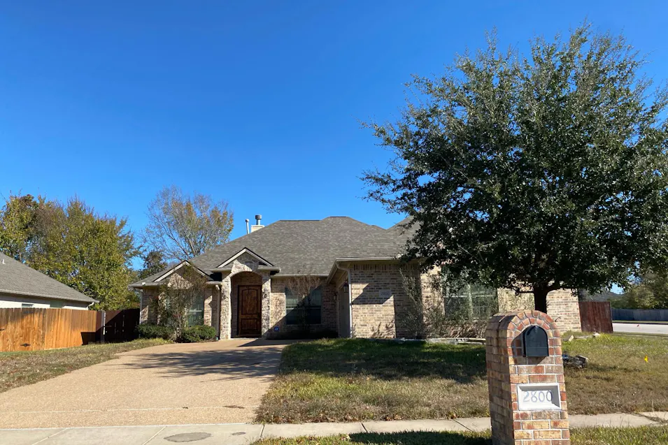 2800 Althea Court Bryan, TX 77808, Brazos County