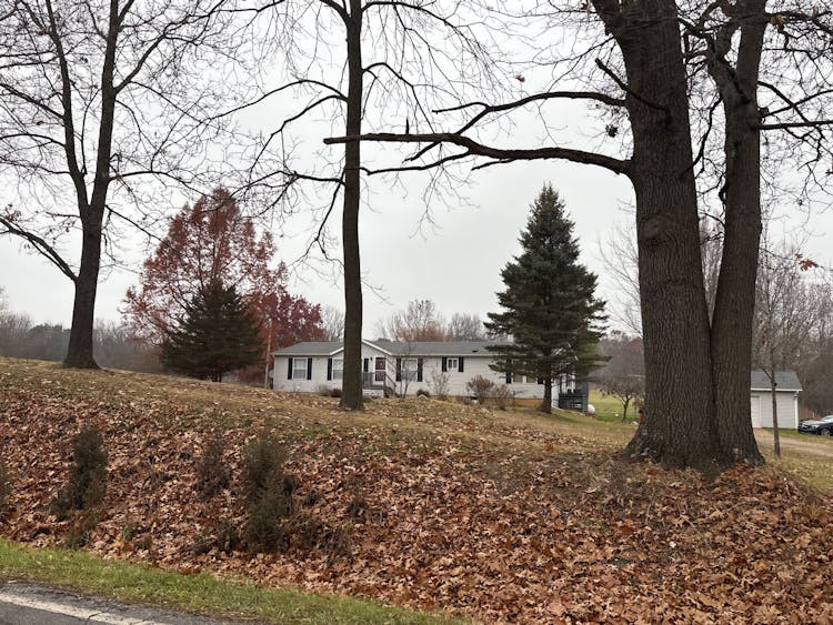 4880 Root Station Road Jackson, MI 49201, Jackson County