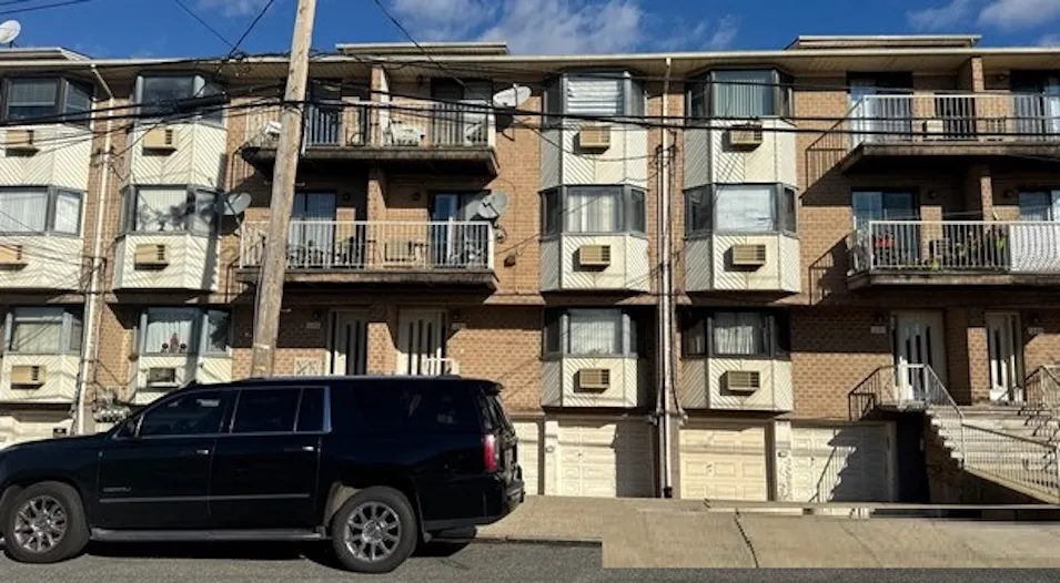 1095 East 72nd Street Unit 10 Brooklyn, NY 11234, Kings County