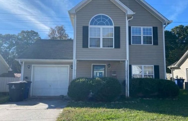 3432 Tinley Park Dr Winston Salem, NC 27107, Forsyth County