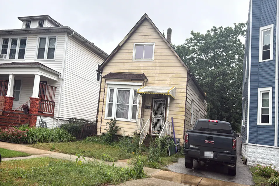 10526 South Wabash Avenue Chicago, IL 60628, Cook County
