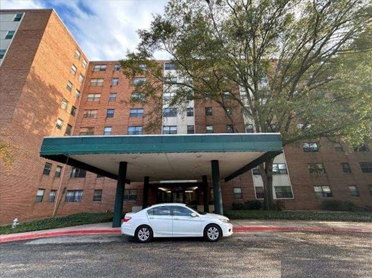 2965 Pharr Ct S NW 510 Atlanta, GA 30305, Fulton County