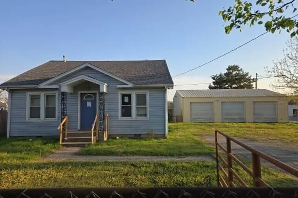 6726 W 69th St Tulsa, OK 74131, Tulsa County