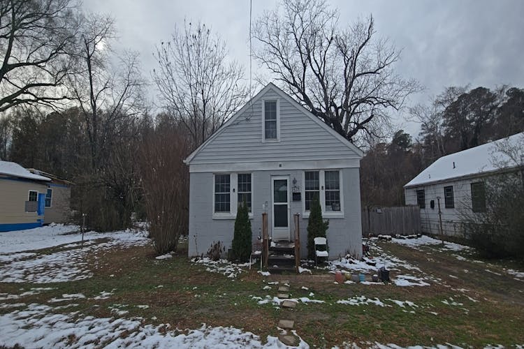 1328 Montgomery Ave Petersburg, VA 23803, Petersburg City County