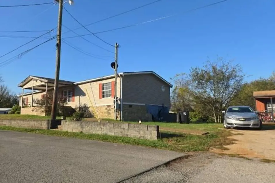 415 East 11th Street Columbia, TN 38401, Maury County